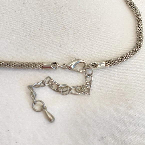 Silver Tone Necklace Snake Chain Matinee Length Lobster Claw Clasp - Picture 5 of 5